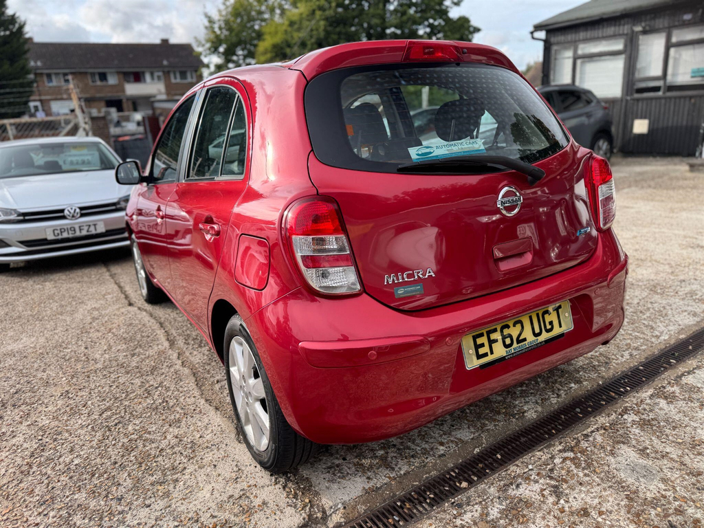 Nissan Micra 1.2 12V Acenta Cvt Euro 5 Red #4