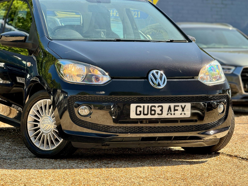 Volkswagen Up 1.0 Bluemotion Tech High Euro 5 Ss Black #2