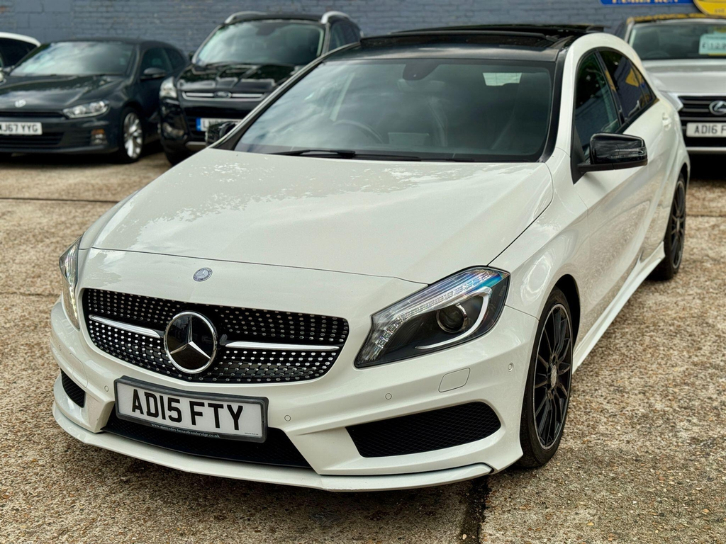 Mercedes-Benz A Class 2.1 Cdi Amg Night Edition 7G-dct Euro 6 Ss White #3