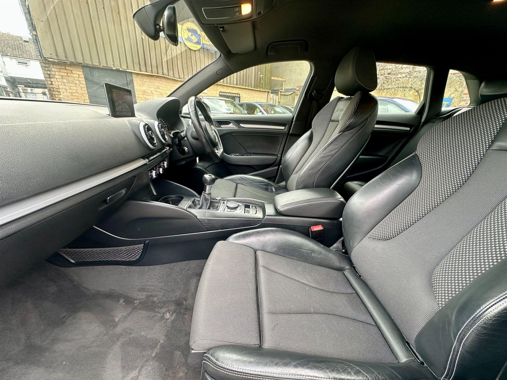 Audi A3 1.4 Tfsi Cod S Line Sportback Euro 6 White #39