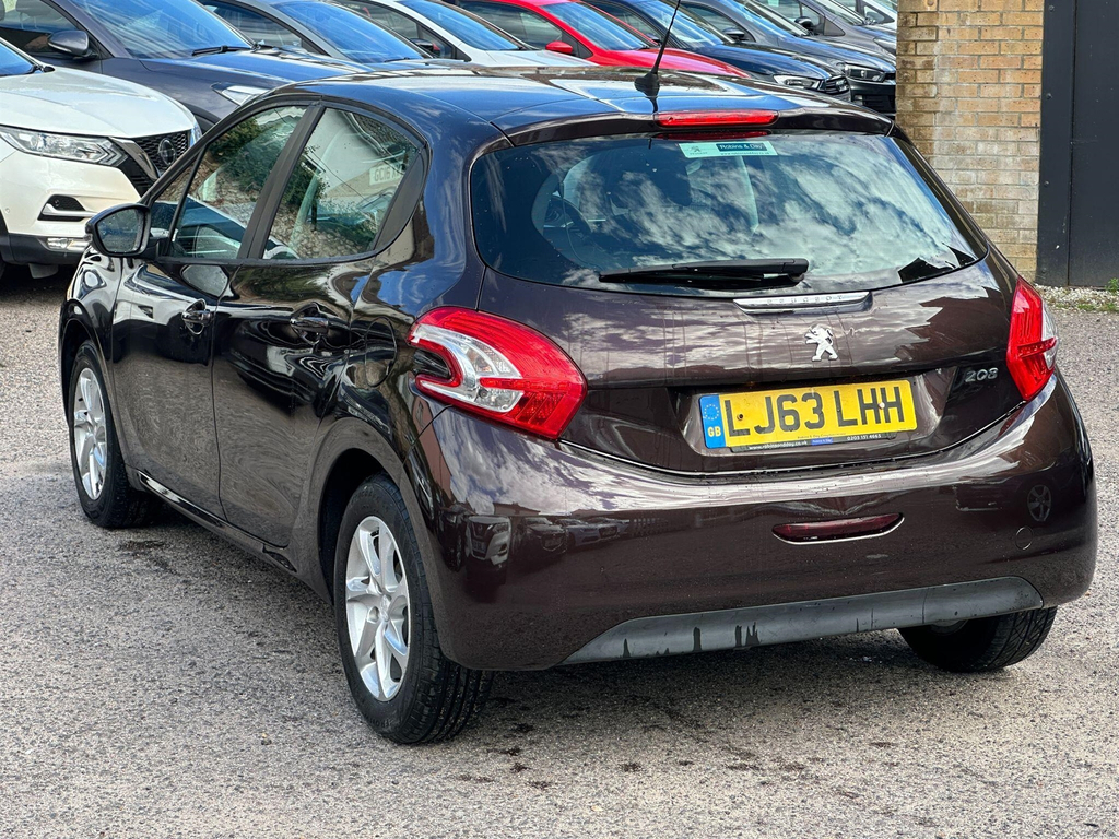 Peugeot 208 1.0 Vti Active Euro 5 Red #4