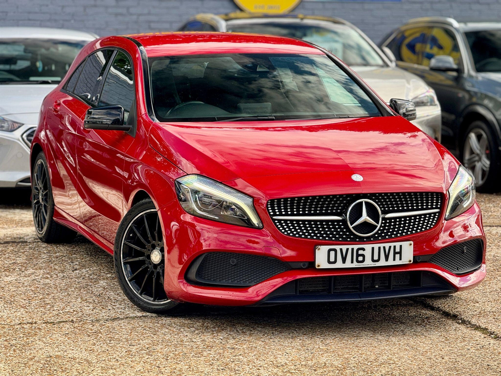 Mercedes-Benz A Class 2.1 D Amg Line Premium 7G-dct Euro 6 Ss Red #6