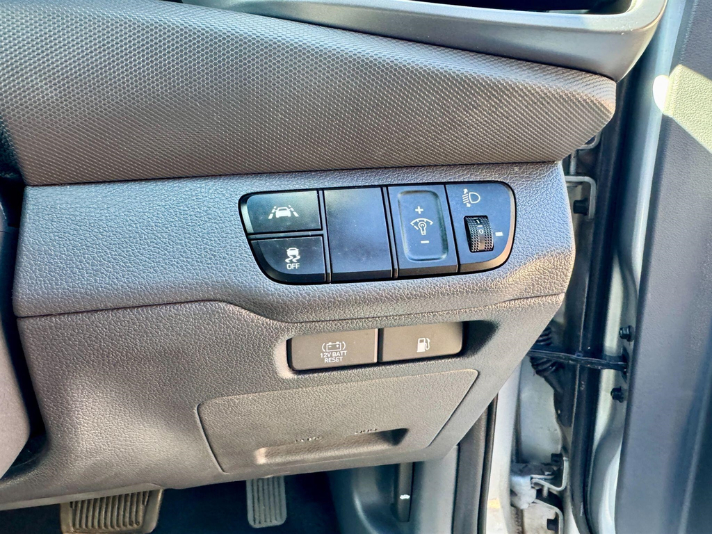 Hyundai Ioniq Premium Hatchback Grey #25