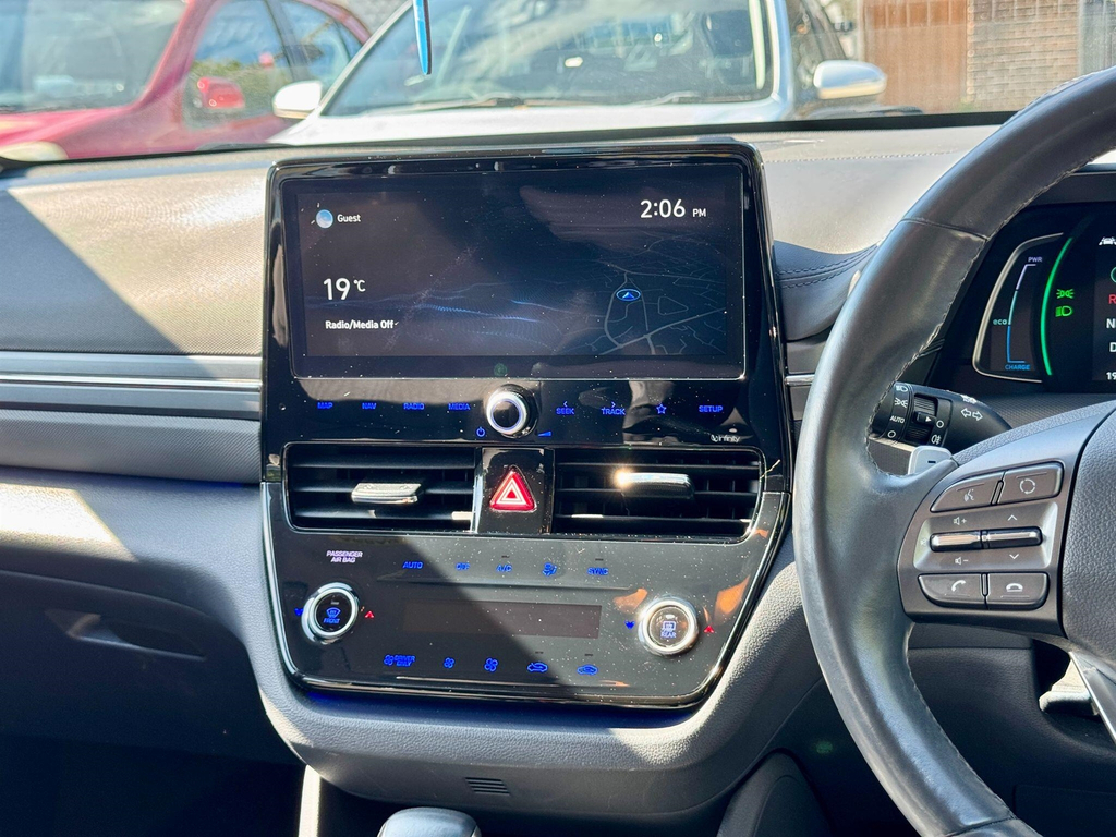 Hyundai Ioniq Premium Hatchback Grey #38