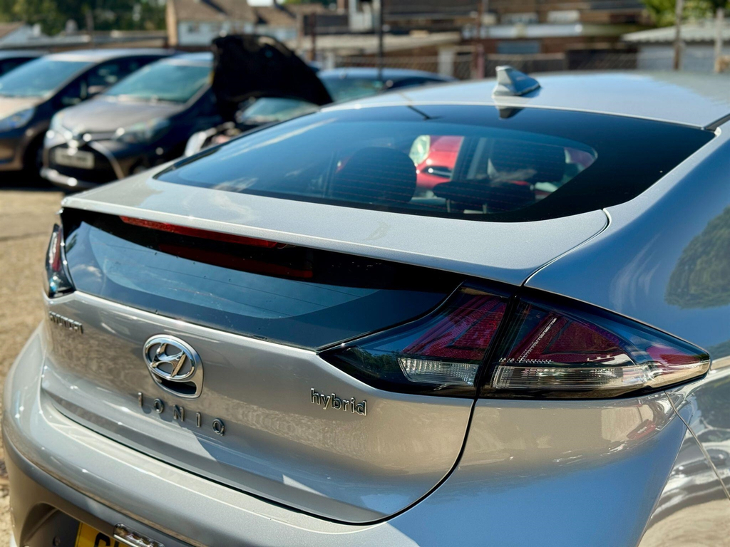 Hyundai Ioniq Premium Hatchback Grey #63