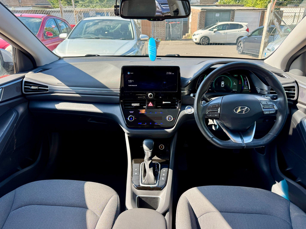 Hyundai Ioniq Premium Hatchback Grey #17