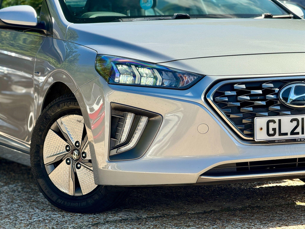 Hyundai Ioniq Premium Hatchback Grey #57