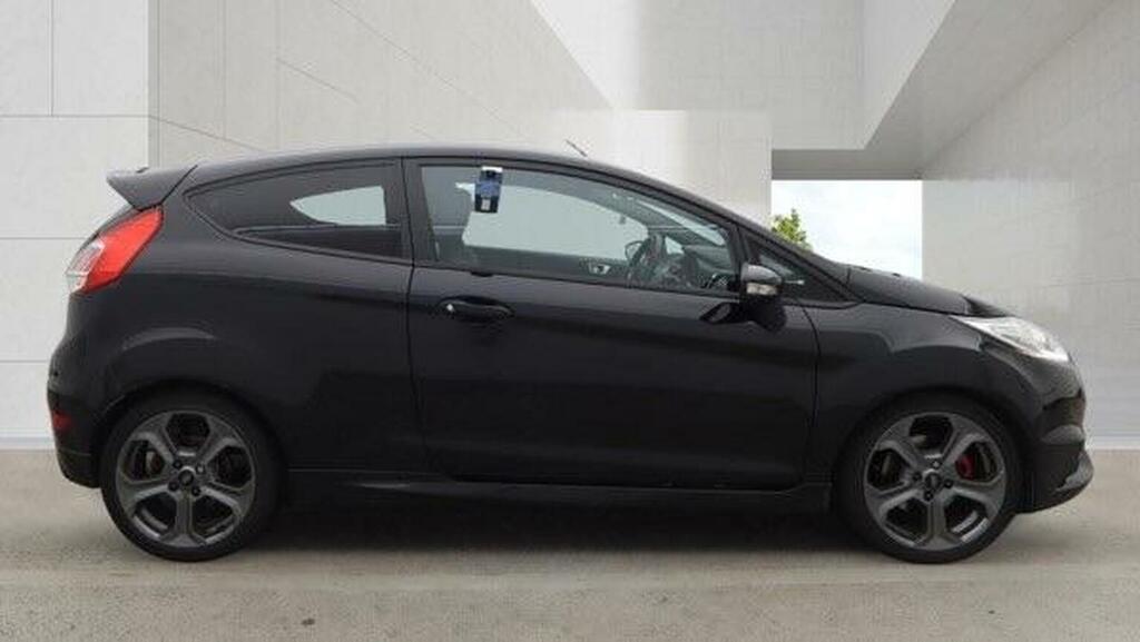 Ford Fiesta 1.6T Ecoboost St-2 Euro 6 Black #2
