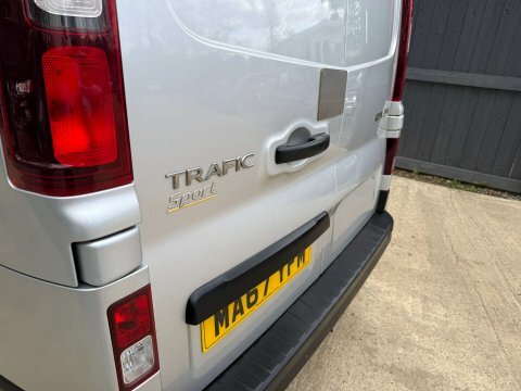 Renault Trafic 2.0 Trafic Sl30 Grey #23