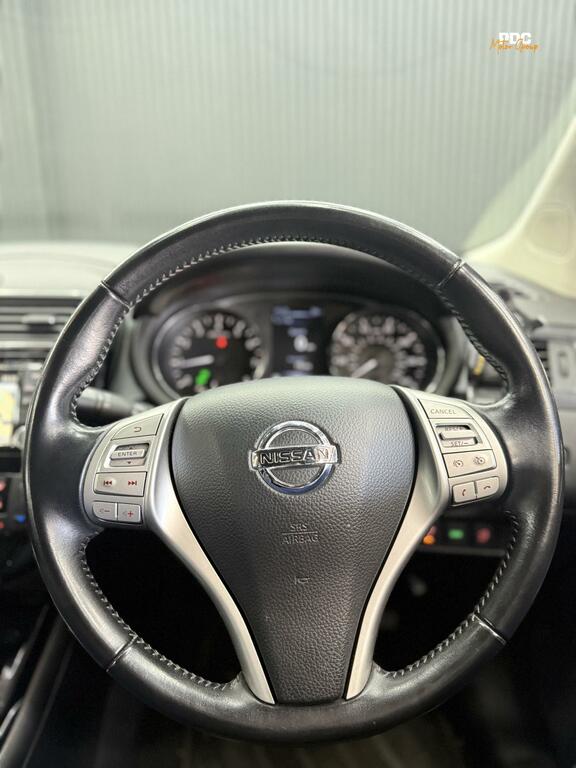 Nissan Pulsar Silver #16