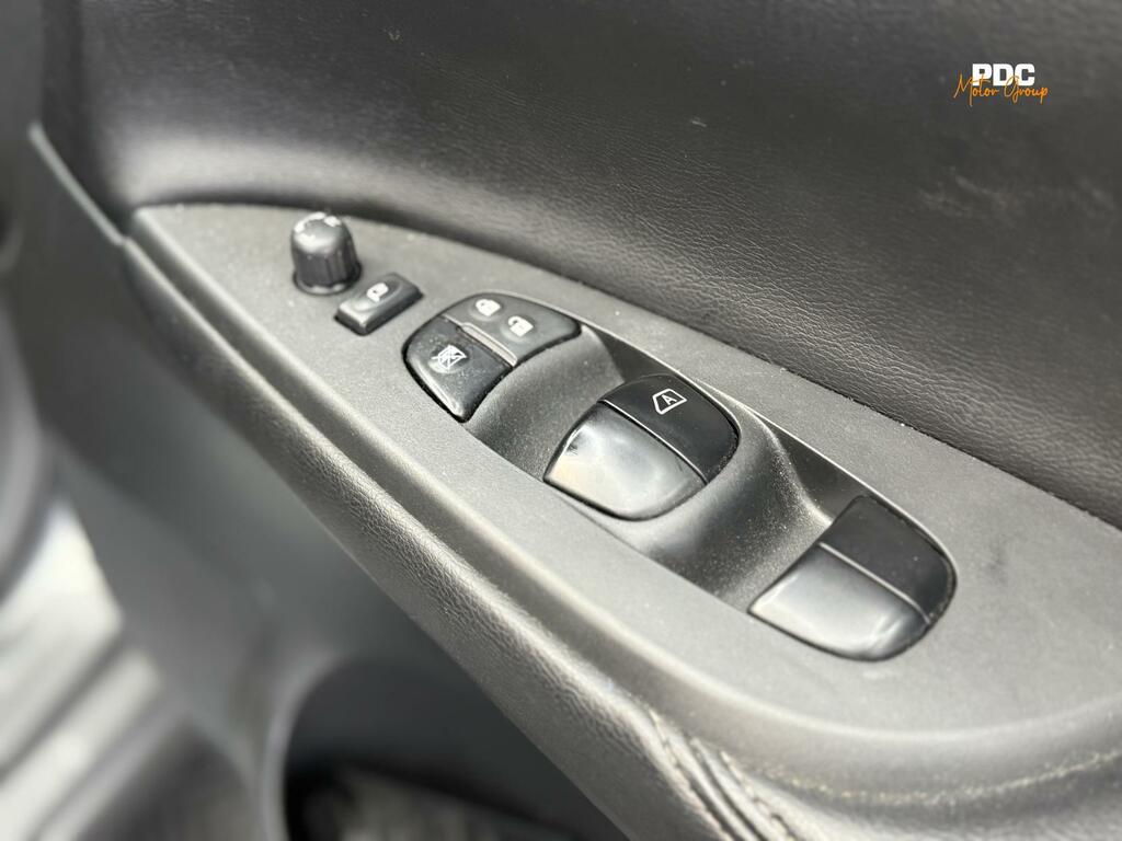 Nissan Pulsar Silver #18