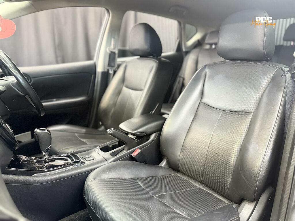 Nissan Pulsar Silver #51
