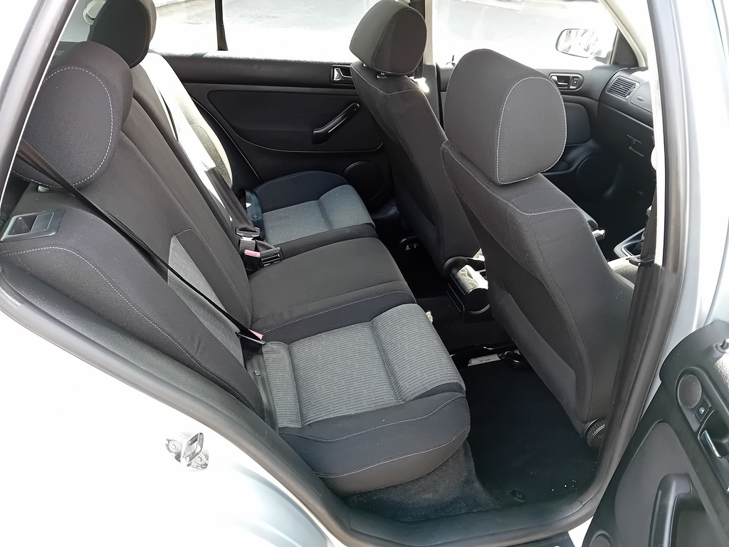 Volkswagen Golf 1.9 Tdi Se Red #12