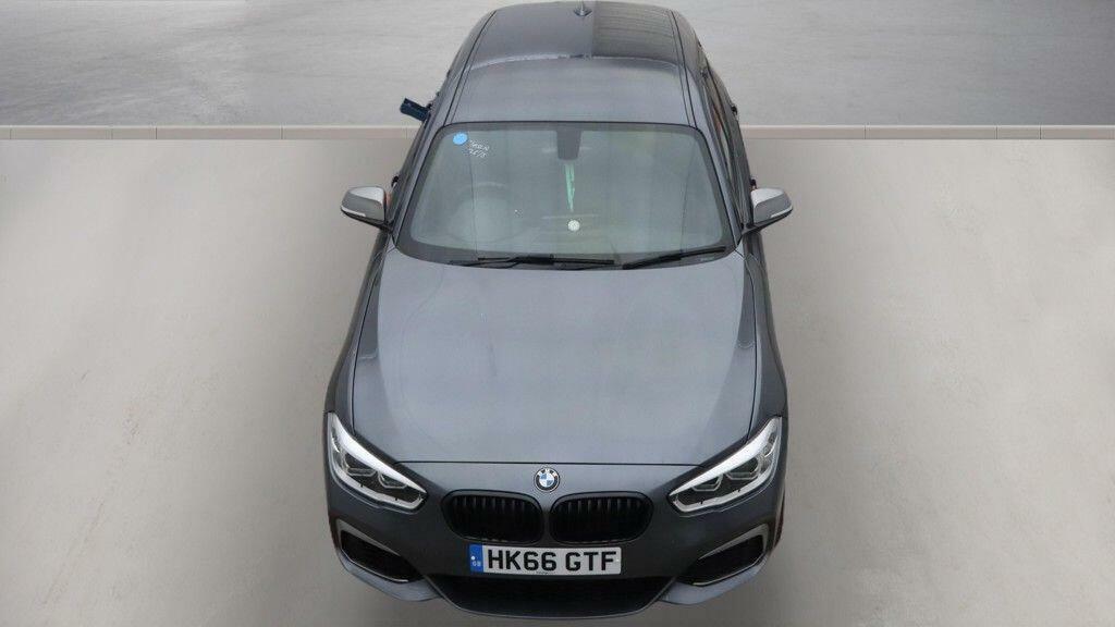 BMW 1 Series 3L Null Black #2