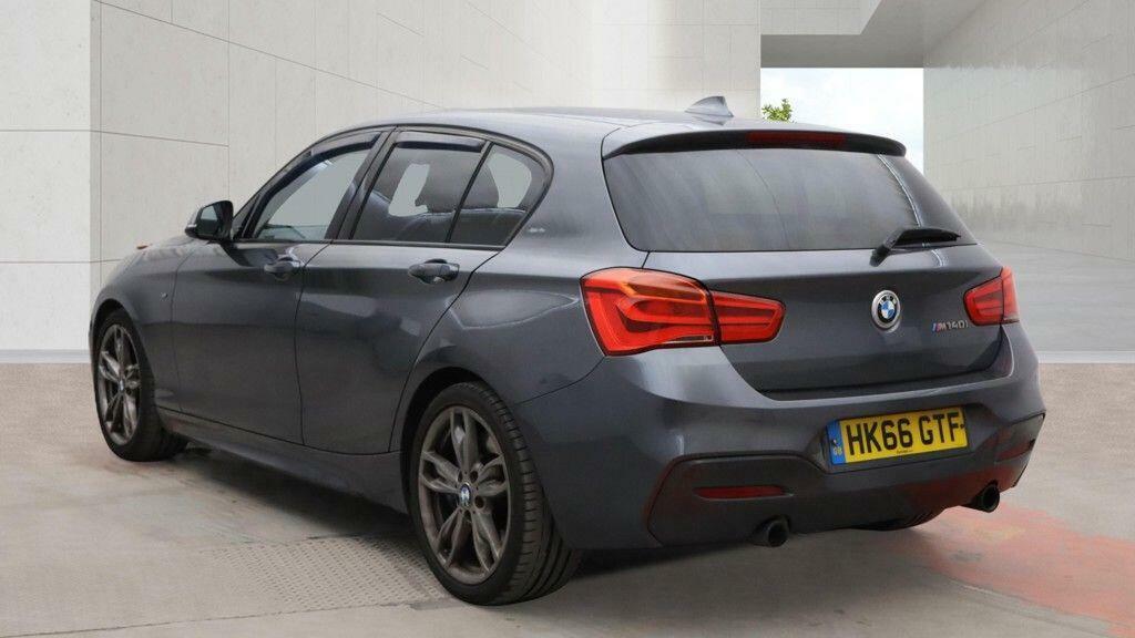 BMW 1 Series 3L Null Black #4