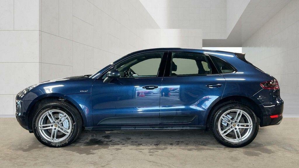 Porsche Macan D S Pdk Blue #4