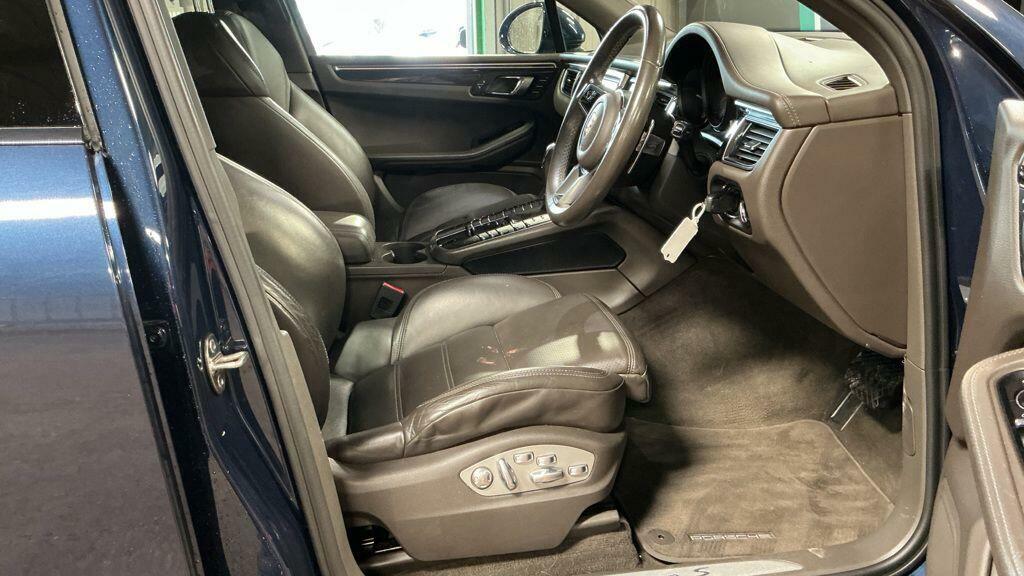 Porsche Macan 3.0 Td V6 S Black #7