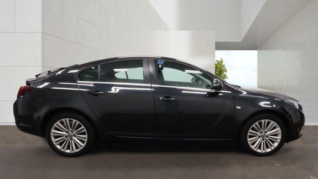 Vauxhall Insignia Hatchback #6