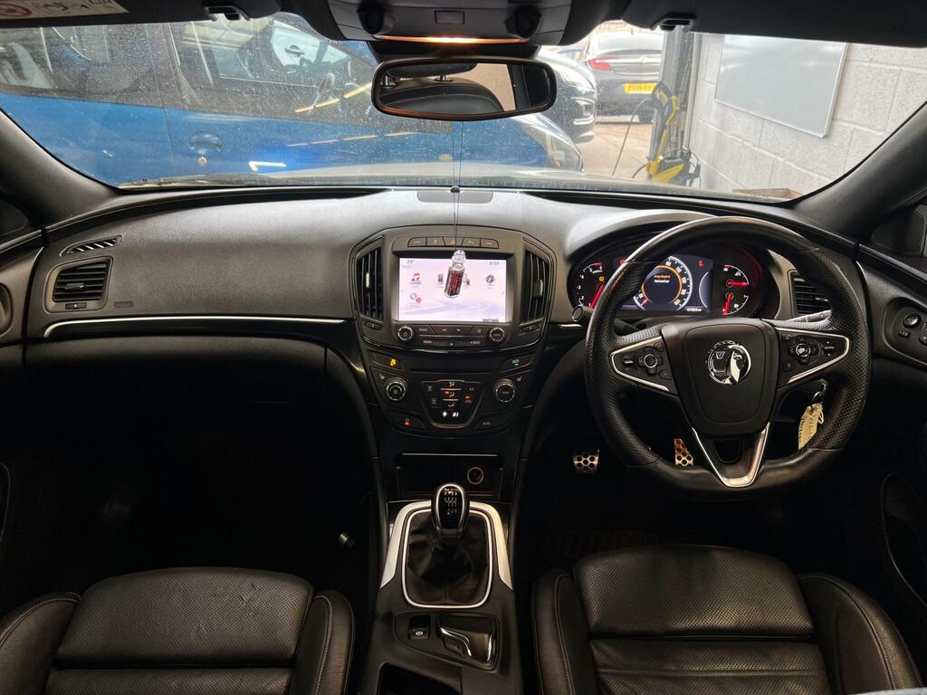 Vauxhall Insignia Hatchback #6