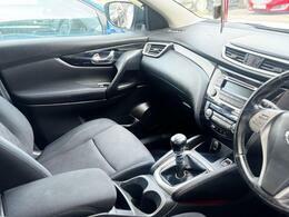 Nissan Qashqai Automatic White #20