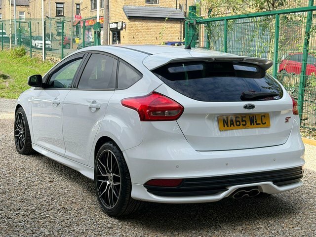 Ford Focus 1.0 Ecoboost 125 Titanium Grey #38