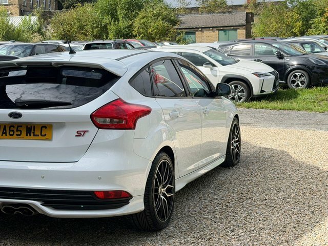 Ford Focus 1.0 Ecoboost 125 Titanium Grey #10