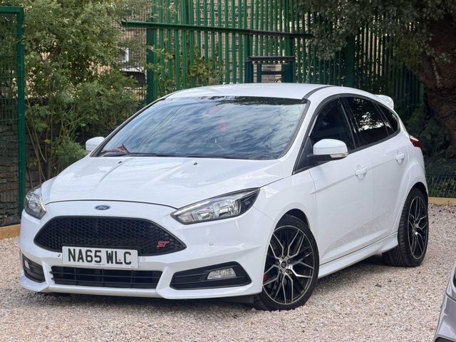 Ford Focus 1.0 Ecoboost 125 Titanium Grey #1