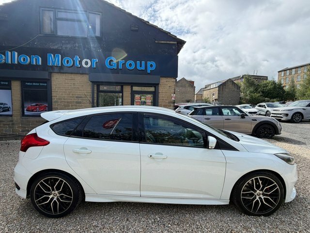 Ford Focus 1.0 Ecoboost 125 Titanium Grey #4