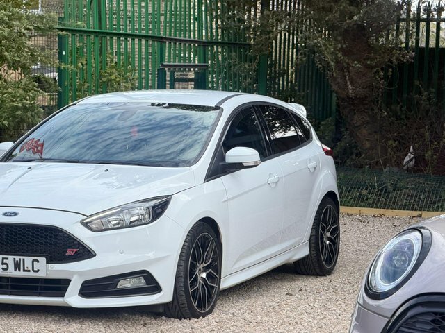 Ford Focus 1.0 Ecoboost 125 Titanium Grey #40