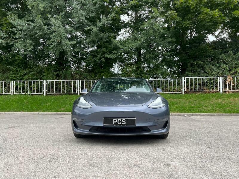 Tesla Model 3 Dual Motor Long Range 4Wde Grey