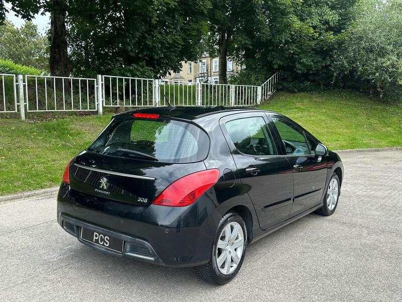 Peugeot 308 1.6 Hdi Active 92 Bhp Grey #33