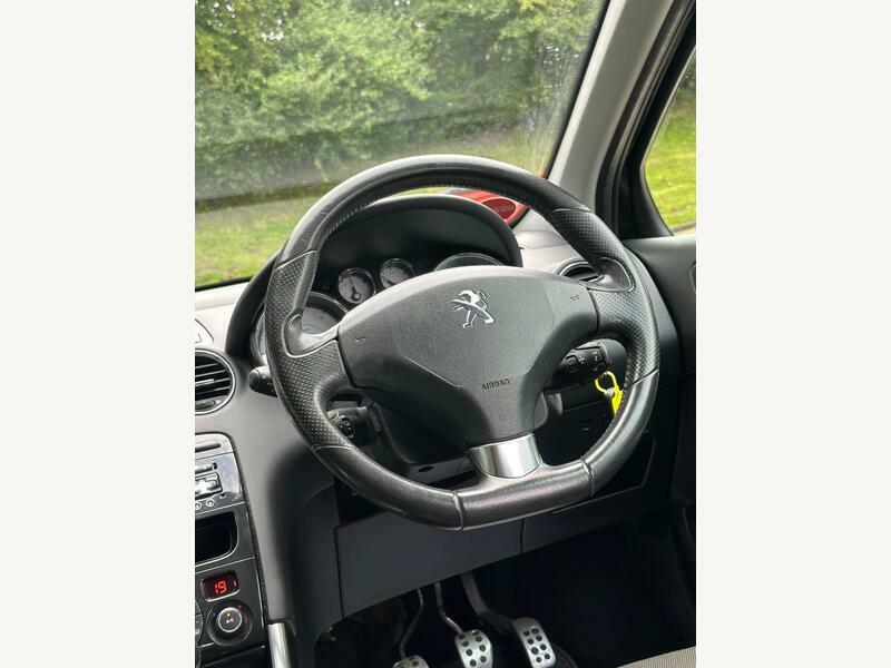 Peugeot 308 1.6 Hdi Active 92 Bhp Grey #26