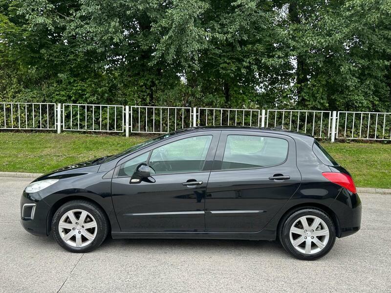 Peugeot 308 1.6 Hdi Active 92 Bhp Grey #35