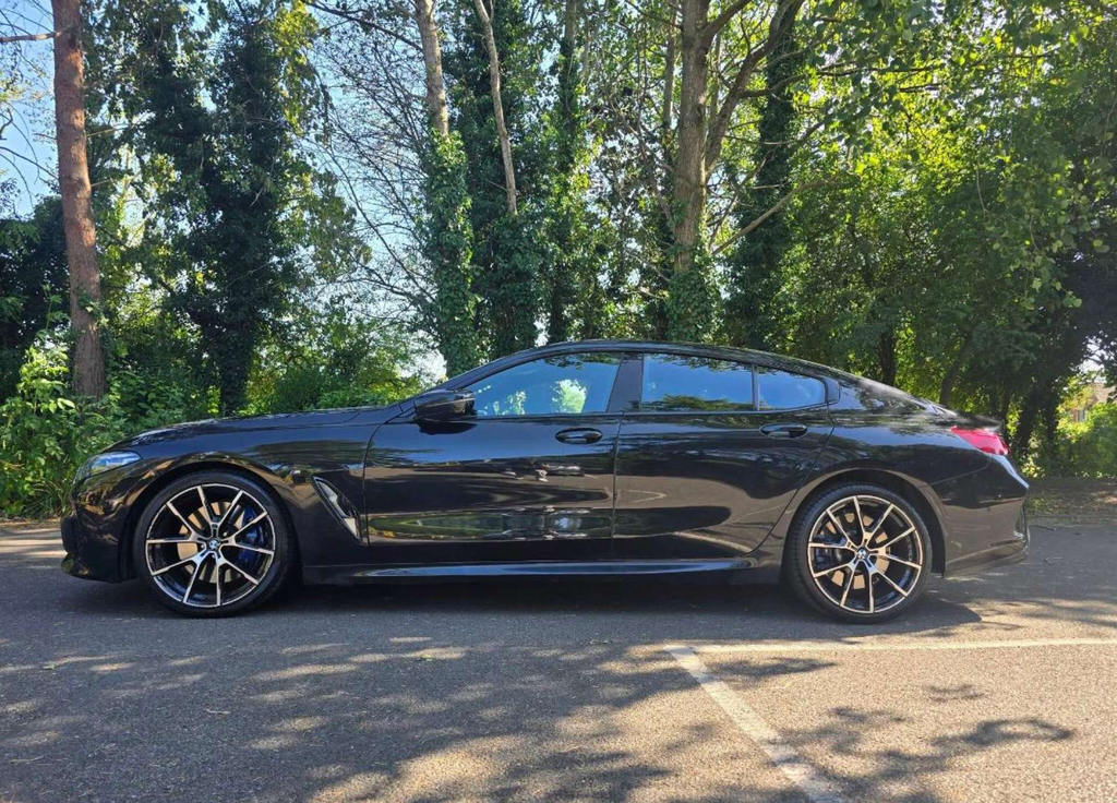 BMW 8 Series M Sport #5