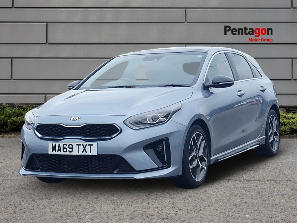 Kia Ceed 1.4 T Gdi Gt Line Lunar Edition Hatchback Petr MA69TXT Silver #3