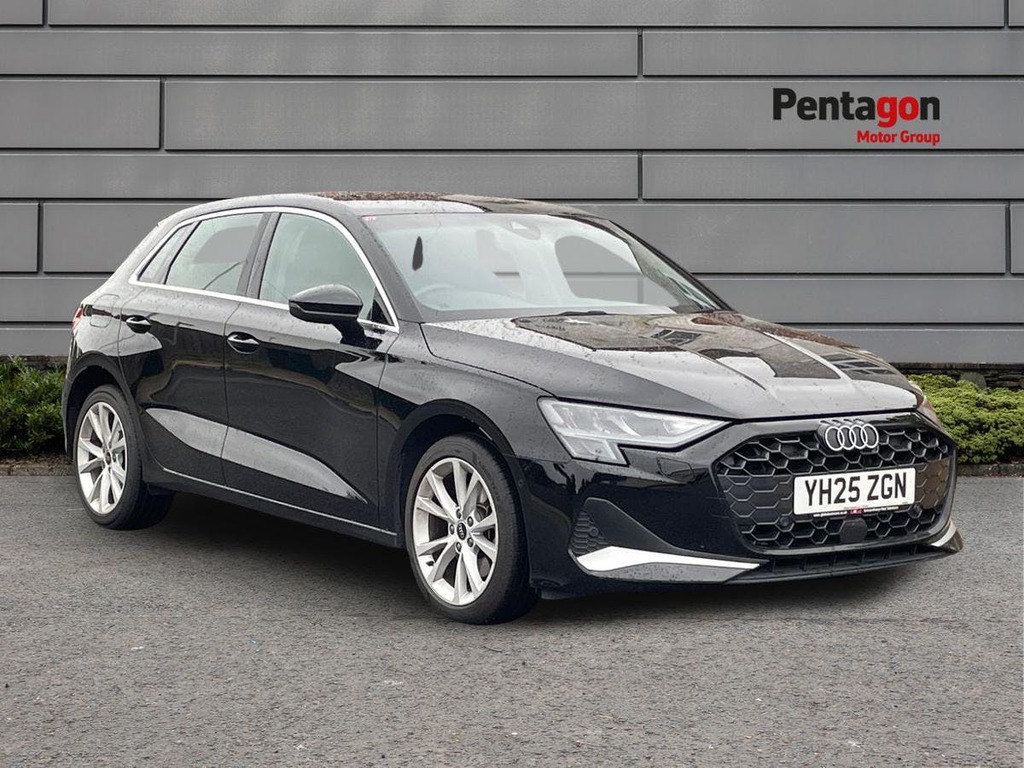 Audi A3 1.5 Tfsie 40 Sport Sportback Plug In Hy Black