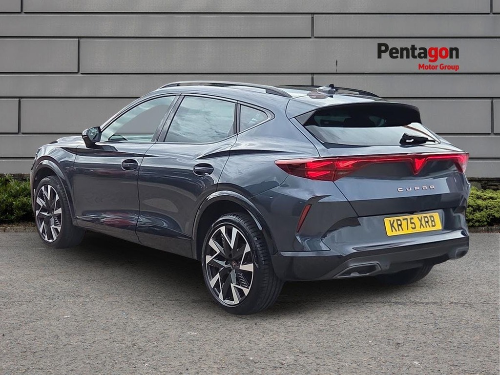Cupra Ateca 1.5 Ecotsi V2 Suv Dsg Euro 6 Ss 150 Black #2