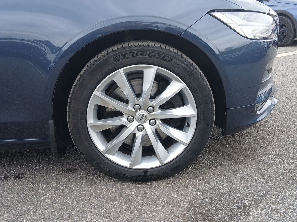 Volvo S90 D4 R-design Black #15