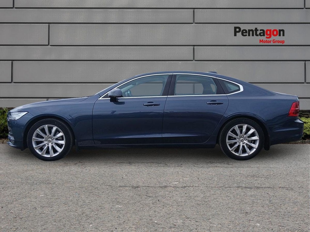 Volvo S90 D4 R-design Black #12