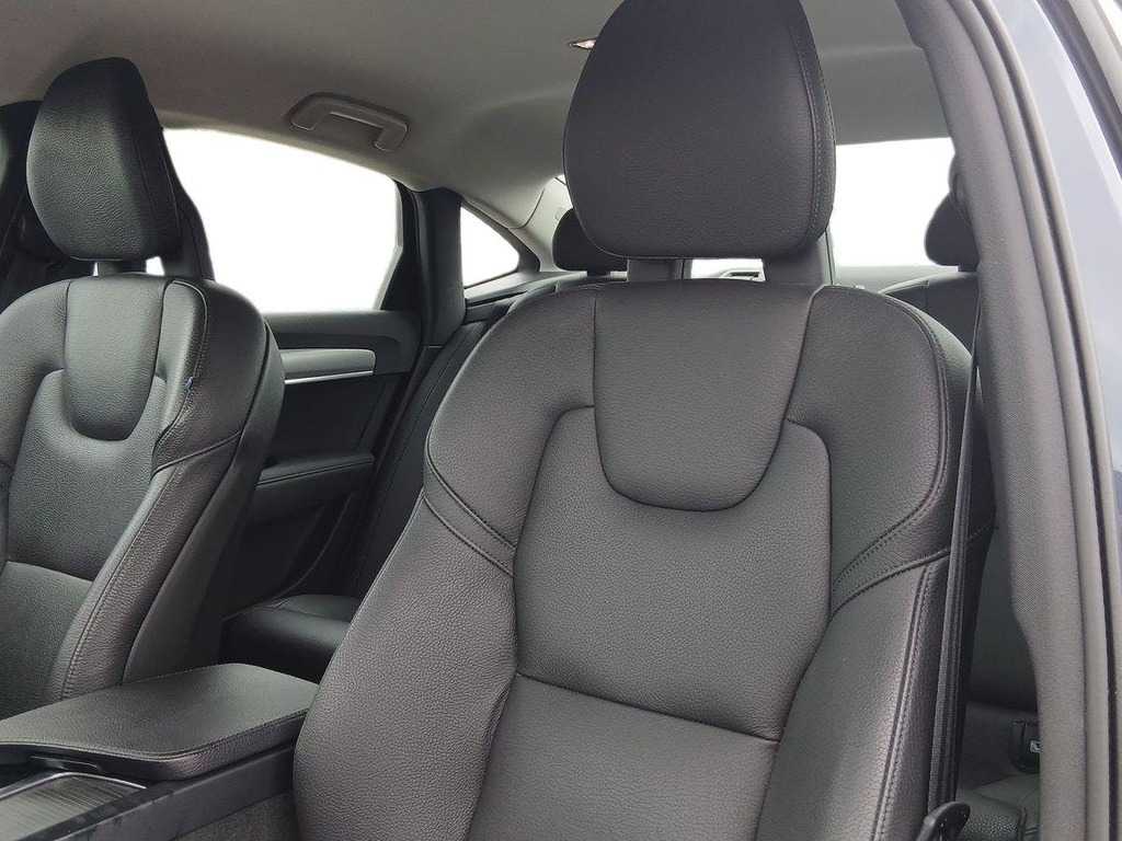 Volvo S90 D4 R-design Black #8