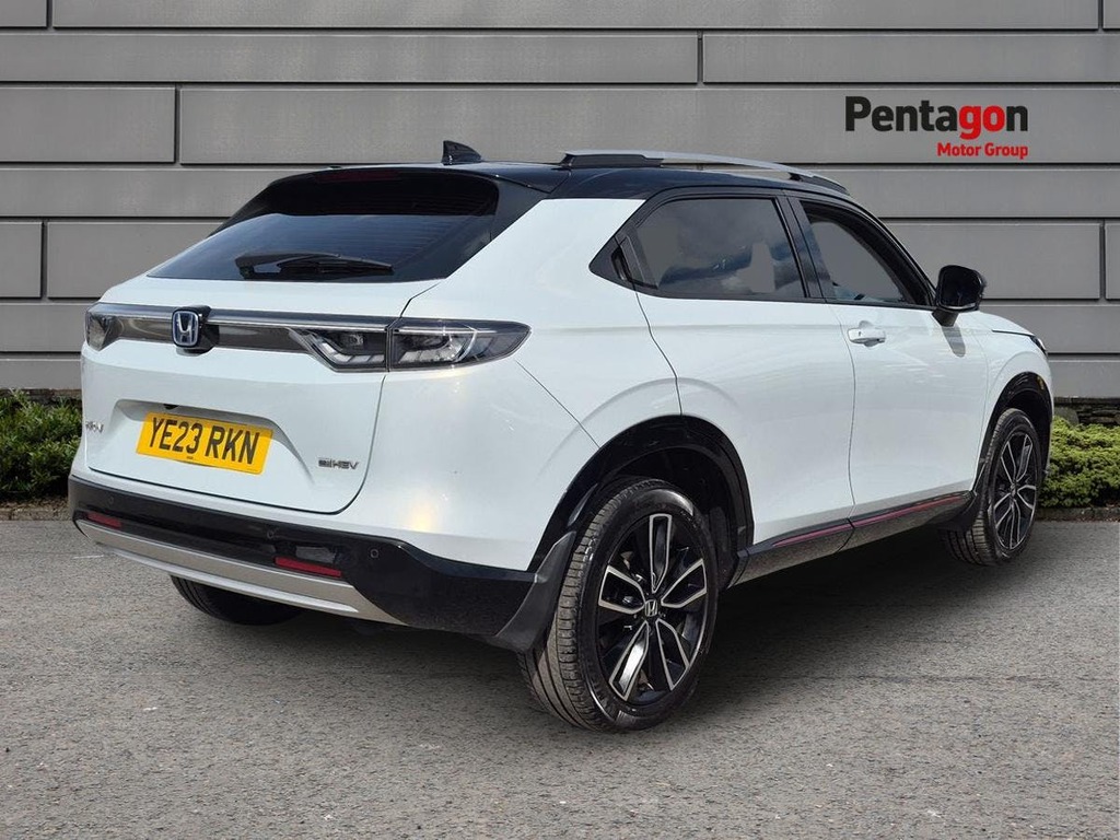 Honda Hr-V 1.5 H I Mmd Advance Style Suv Hybrid Cv White #4