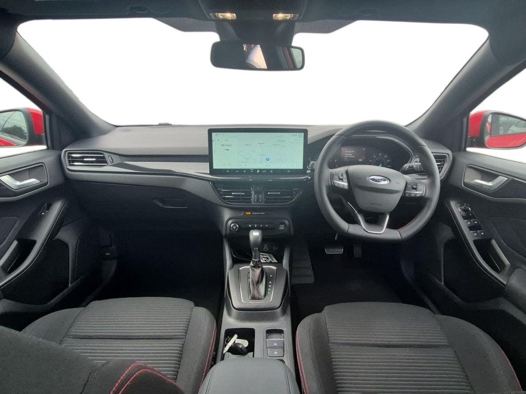 Ford Focus St-line X Black #6