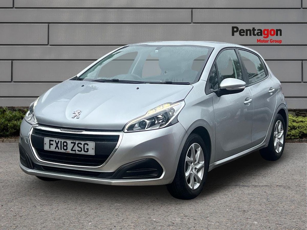 Peugeot 208 Active White #3