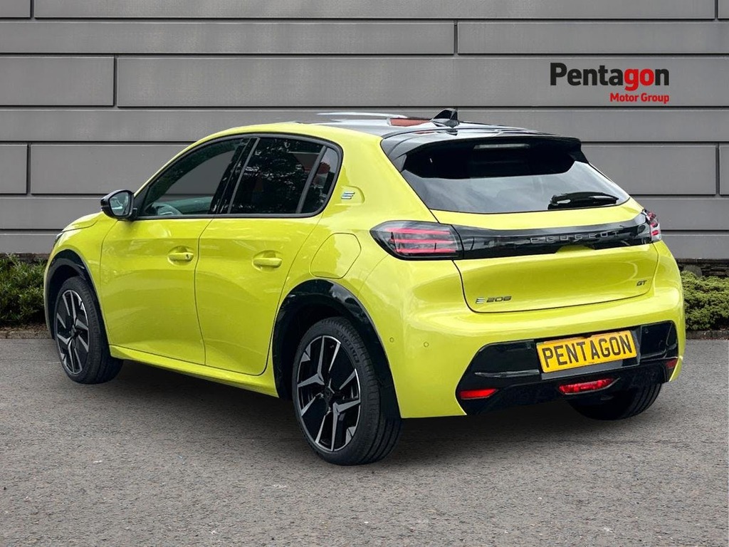 Peugeot e-208 50Kwh Gt Premium Hatchback 7.4K Yellow #2