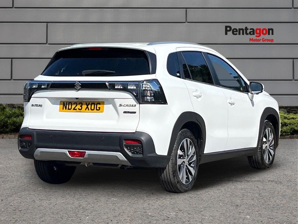 Suzuki S Cross 1.5H Ultra Suv Hybrid Ags Allgrip White #4