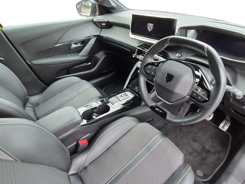 Peugeot e-208 51Kwh Gt Hatchback 11Kw Charger Yellow #5