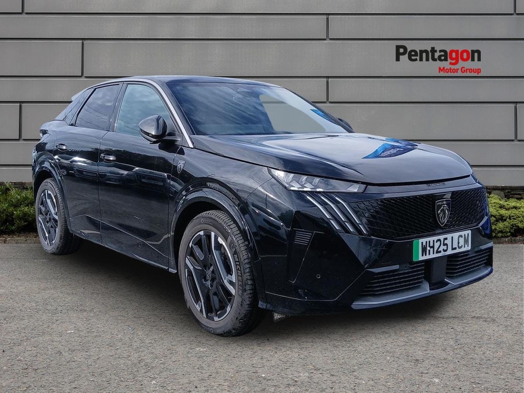 Peugeot 3008 73Kwh Gt Suv 11Kw Charger 210 Black