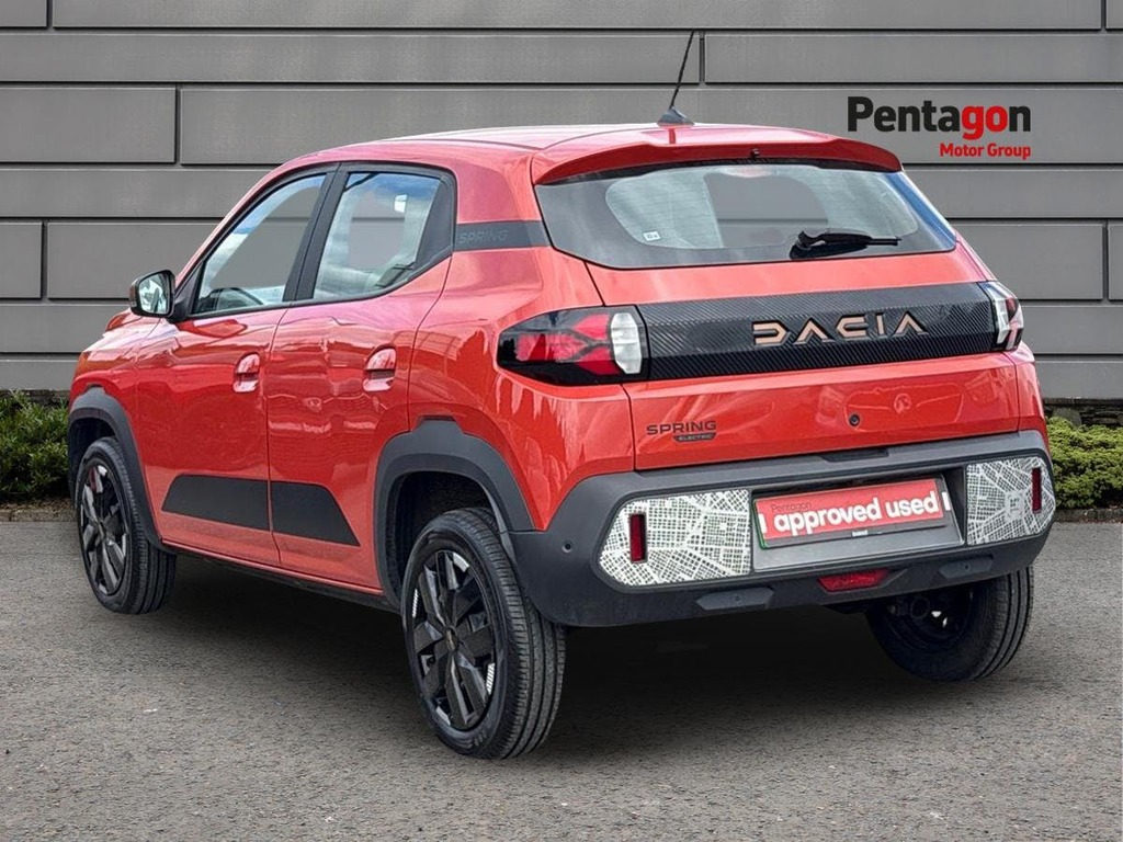 Dacia Spring 100 24.3Kwh Extreme Hatchback 1 Red #2