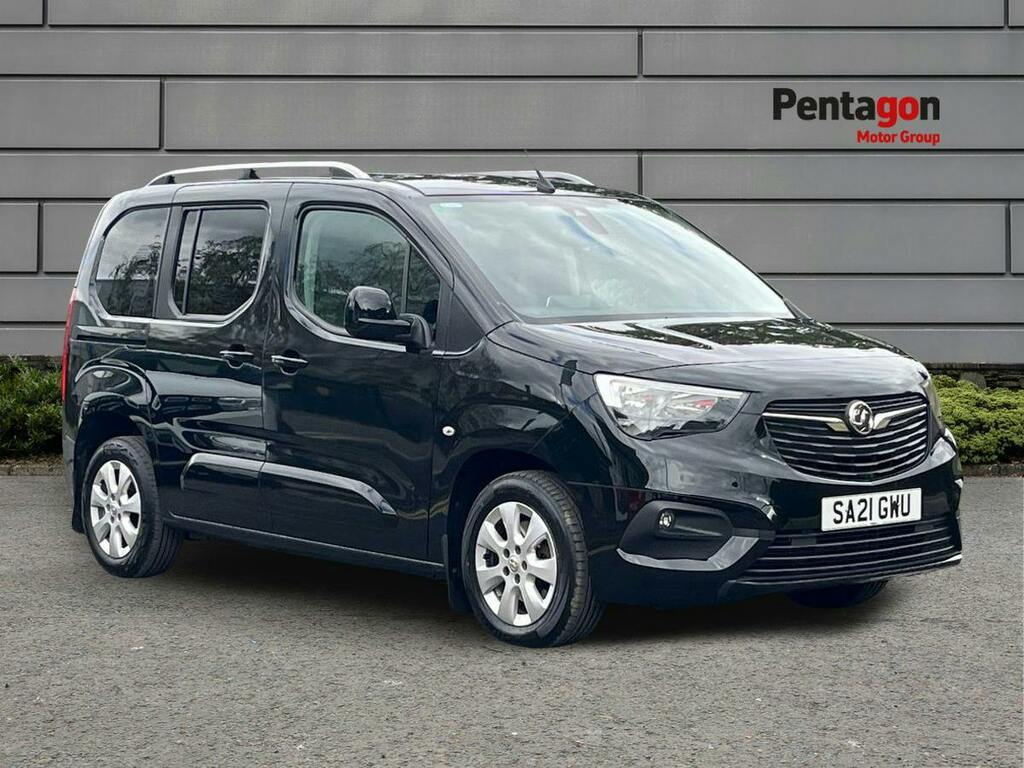 Vauxhall Combo Life 1.5 Turbo D Se Mpv Euro 6 Ss Black