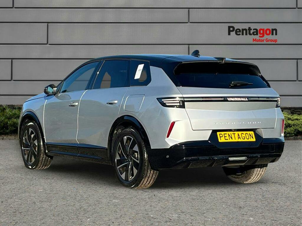 Vauxhall Grandland 73Kwh Gs Suv 213 Ps Silver #2